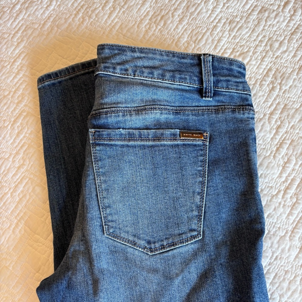 White House Black Market Blue Skinny Jeans Classic‎ Style - Picture 5 of 6